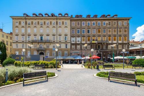 Apartamentos Rijeka With Love Center
