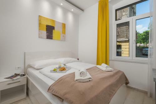 Lux Apartments