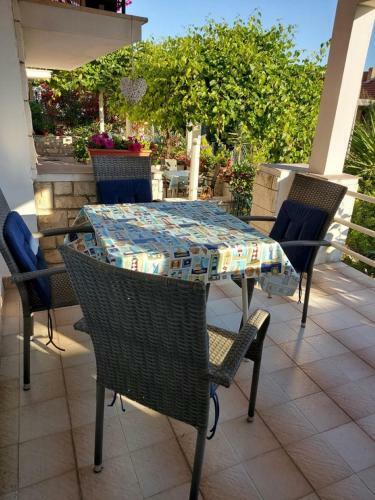 Apartments Ivana - 100m From Beach