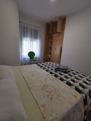 Apartmani I Kamp Turanj-?amuga