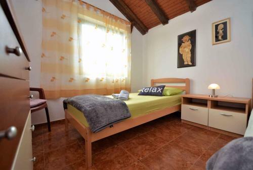 Apartment In Ugljan - Insel Ugljan 41706