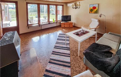 Nice Home In L�ngaryd With Wifi And 3 Bedrooms #202