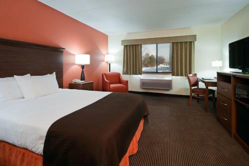 Hotel Americinn Ashland