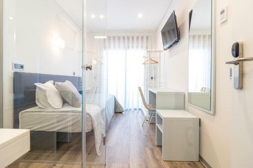 Hostal Avenue 41 Guest House