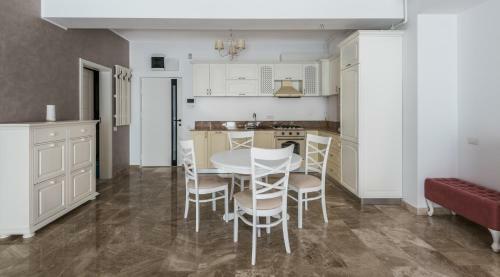 Sns Apartment Mamaia Residence