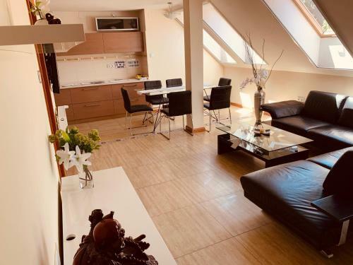 Ginger Apartmant