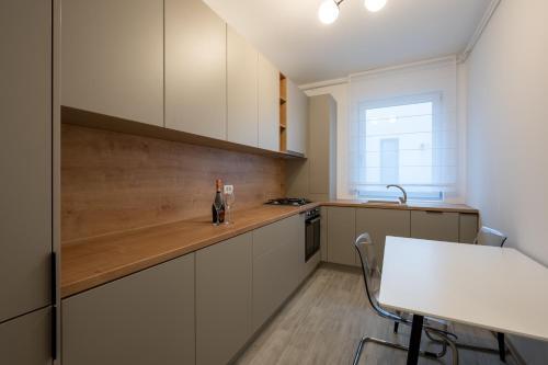 Ultracentral Luxury Apartament