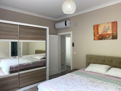 Rahal Yomra Apart