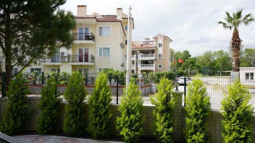 Lovely 1 Bedroom Apartment With Swimming Pool