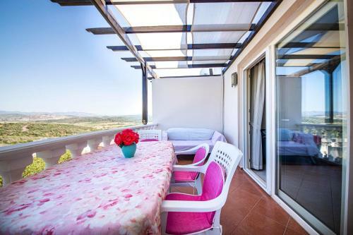 Apartamento Marvelous Flat 650 M To The Beach With Shared Pool And Terrace In Bodrum