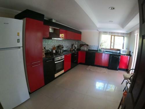 Antalya S?de, Villa On Beach With Magnificent View