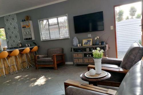 Greystoke - Furnished, Self Service Apartment.