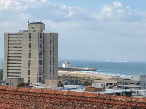 Secure Apartment, 500m From The Beach
