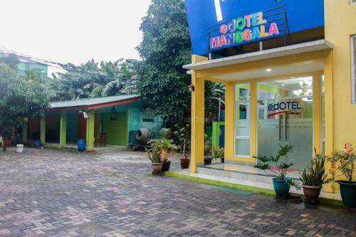 Hotel Edotel Manggala Syariah Redpartner