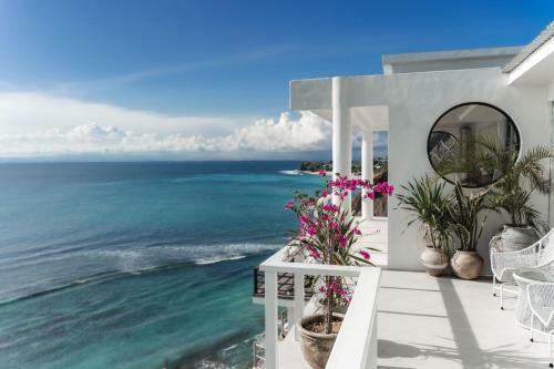 Hotel Blue Ocean Bingin