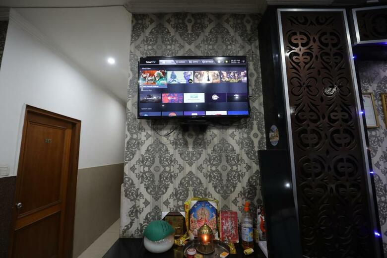 Mahadev Hotel And Resorts