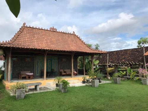 Villa Legiyem Homestay