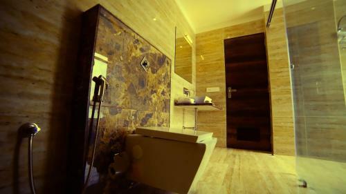 Love Kush Hotel