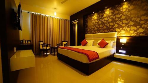 Love Kush Hotel