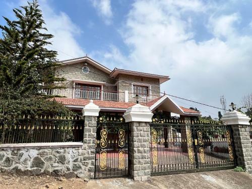 Hostal Lakshmi Illam Guesthouse