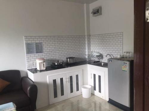 Hostal Mew House Suanmali Lamai