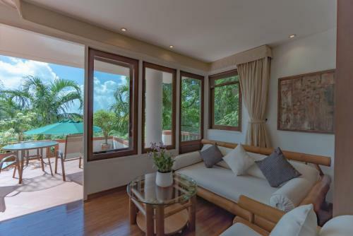 Pagoda Sea View Hills - Private Pool Villa, Kata Beach