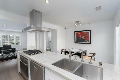 Impeccable Home Walking Distance To The Beach!