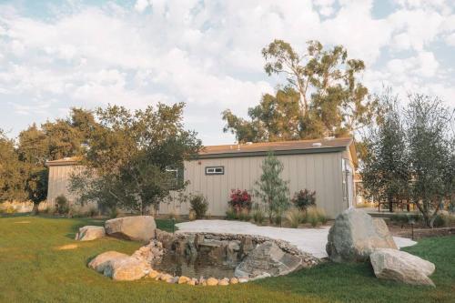 Beautiful Ranch House On Equestrian Property - R3