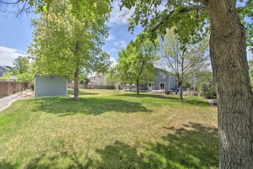 Convenient Longmont Home With Hot Tub And Sauna!