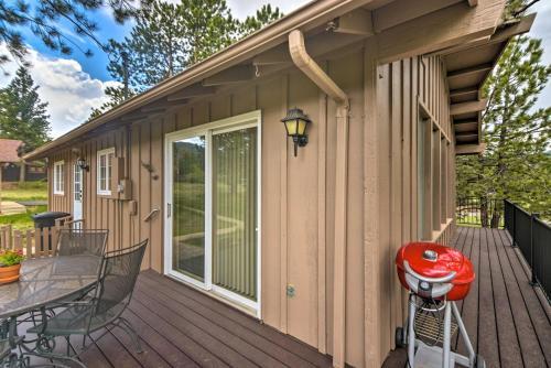 Rocky Mountain Breezes Cabin Grill And Deck!