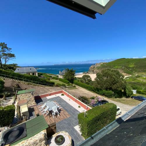 Magnifique Villa Face � La Plage De Pors Piron