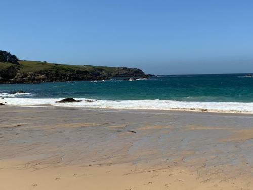 Magnifique Villa Face � La Plage De Pors Piron