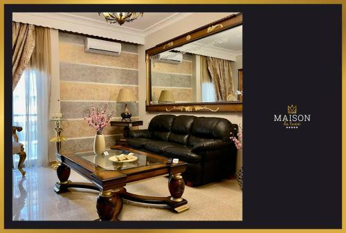 Maison De Luxx A5 Luxury Apartment In Larissa
