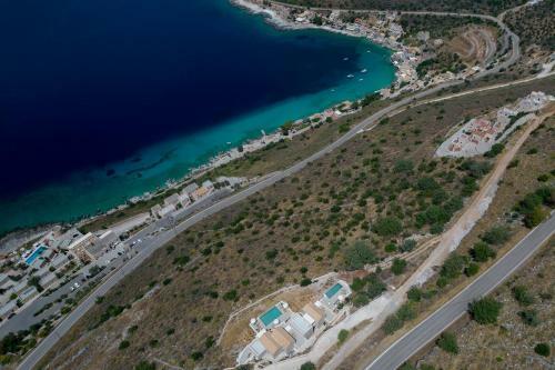 Aris-apea Villas
