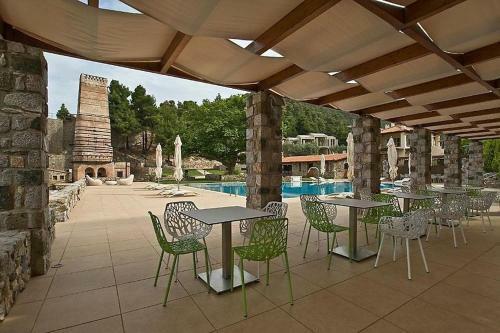 Hotel Kaminos Resort