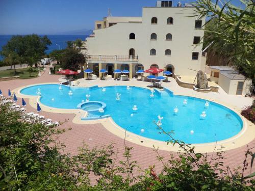 Grand Hotel Esperia - New Property