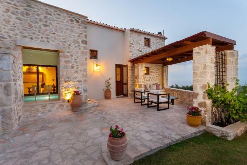 Ali Vafi Luxury Villa With Jacuzzi And Pool