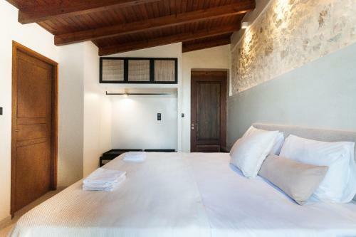 Ali Vafi Luxury Villa With Jacuzzi And Pool