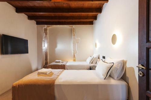 Ali Vafi Luxury Villa With Jacuzzi And Pool