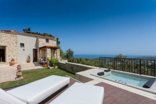 Ali Vafi Luxury Villa With Jacuzzi And Pool
