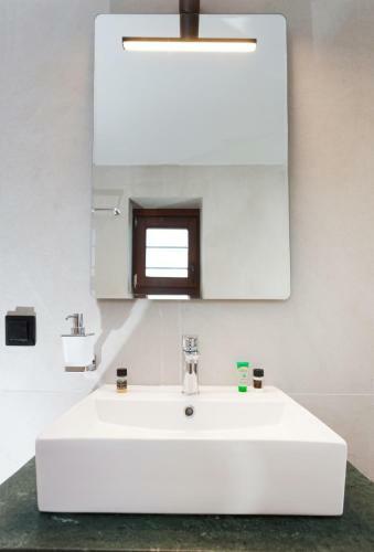 Ali Vafi Luxury Villa With Jacuzzi And Pool