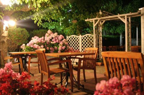 Hotel Logis H�tel Emeraude Des Bois