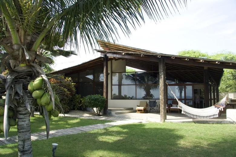 Hotel Punta Sal Suites & Bungalows Resort