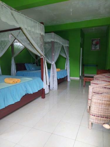 Hostal Asim Paris Guest House