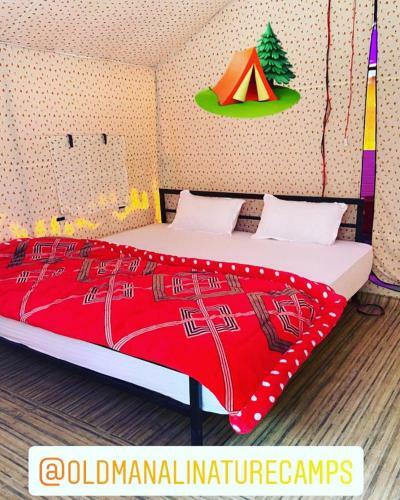 Bed & Breakfast Old Manali Nature Camp & Cafe