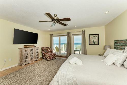 Dolphin Tales - 836 S Bay