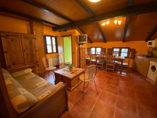 Apartamentos Rurales Alba
