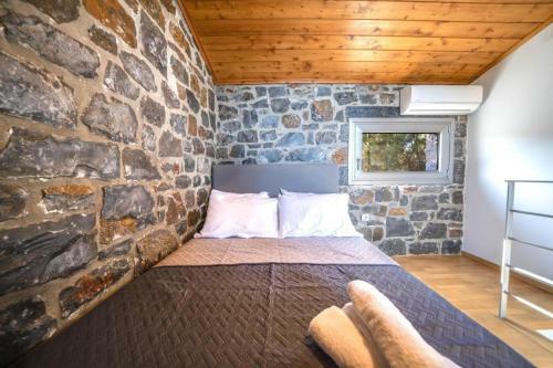 Apartamento Terrazeus - Stone House Beachfront 1
