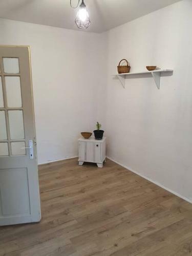Casa Luminoasa In Centrul Orasului Cu Parcare