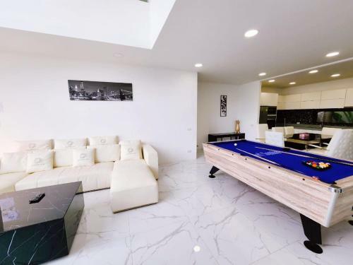 Art C Pool Villas Pattaya